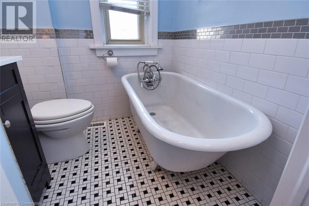 86 Earl Street, Hamilton, Ontario  L8L 6L3 - Photo 32 - XH4206106