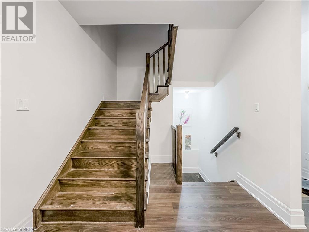 64 Macklin Street, Brantford, Ontario  N3V 0B7 - Photo 11 - 40686423