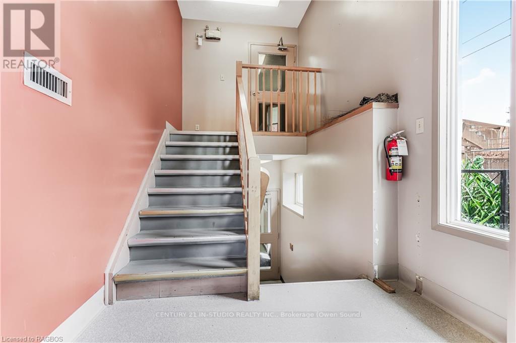 612 2nd Avenue E, Owen Sound, Ontario  N4K 2G8 - Photo 38 - X10848821