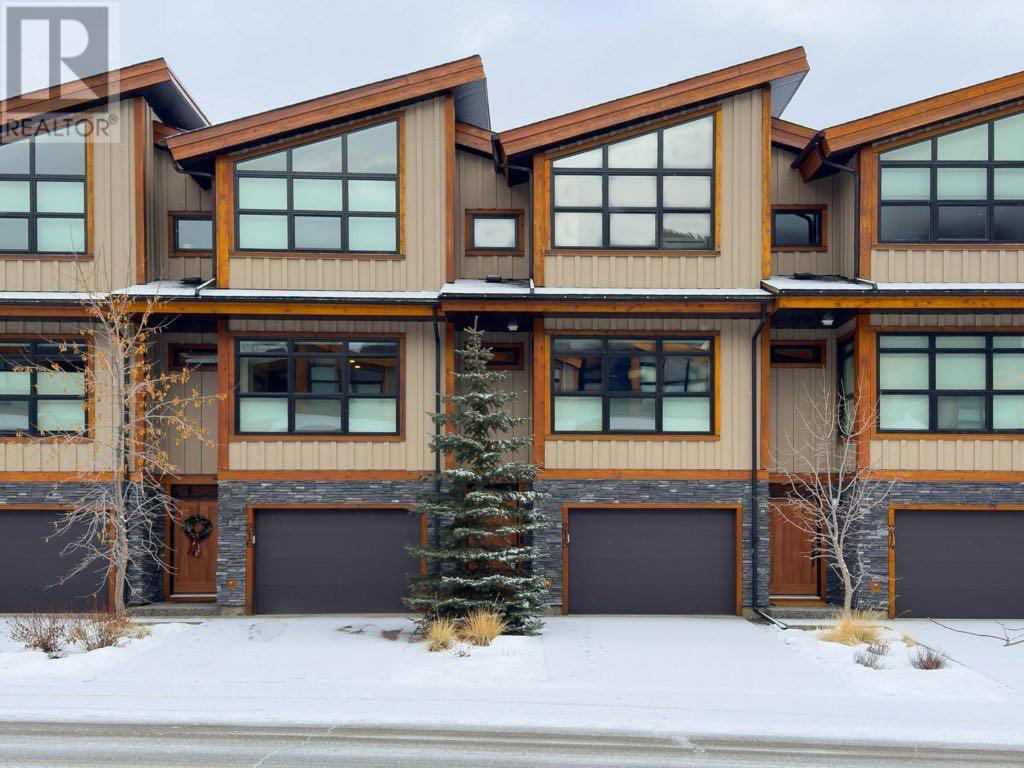 215 Riva Heights, Canmore, Alberta