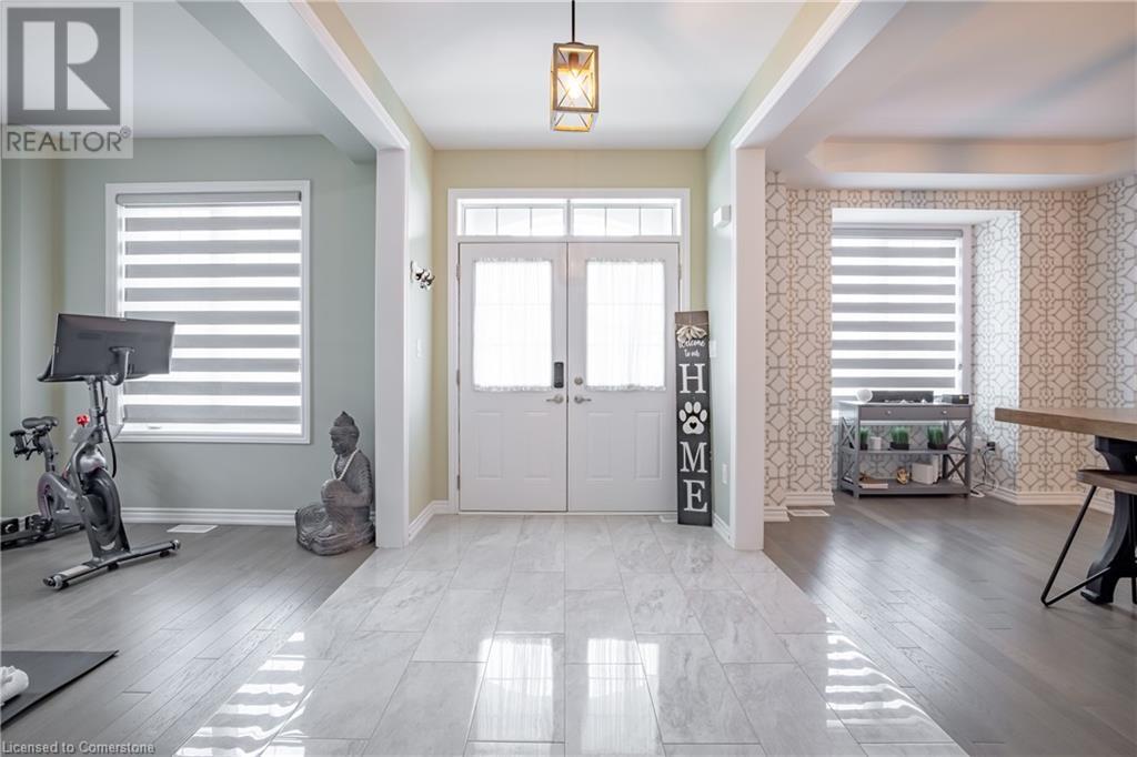 50 Fleming CrescentCaledonia, Ontario  N3W 0C3 - Photo 4 - 40686877