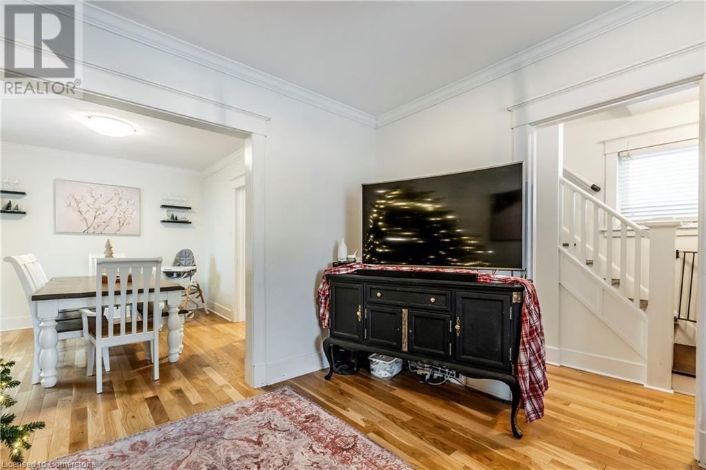 319 Douro Street, Stratford, Ontario  N5A 3S6 - Photo 10 - 40686553