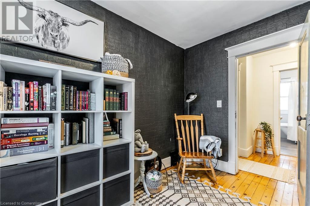 319 Douro Street, Stratford, Ontario  N5A 3S6 - Photo 18 - 40686553