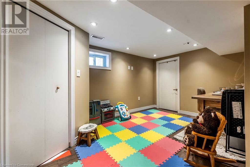 319 Douro Street, Stratford, Ontario  N5A 3S6 - Photo 27 - 40686553