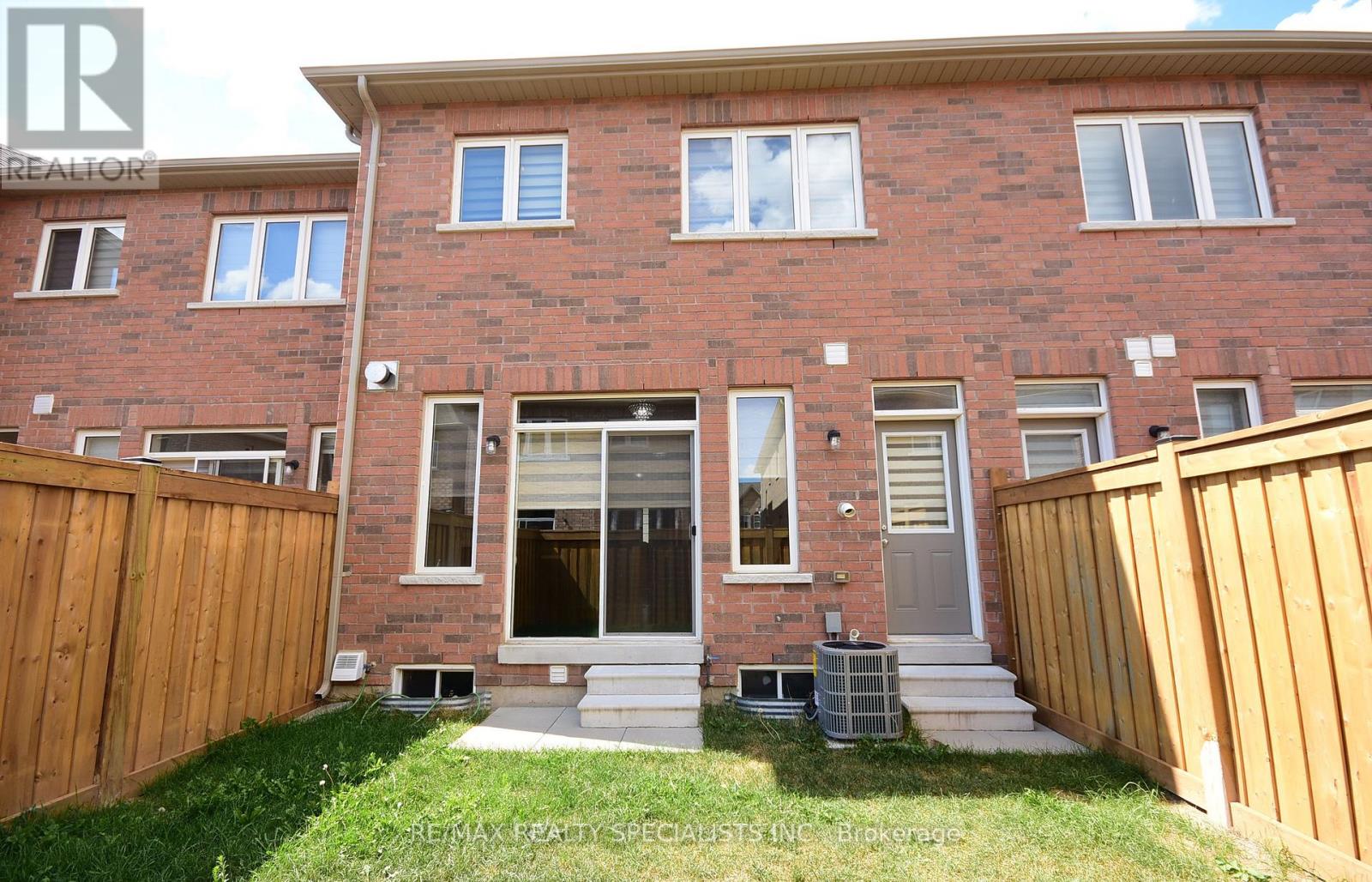 14 Pennycross Crescent, Brampton, Ontario  L7A 4L9 - Photo 21 - W11903235