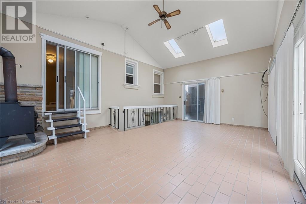 15 Rosewood Avenue, Etobicoke, Ontario  M8Z 1X5 - Photo 19 - 40686809