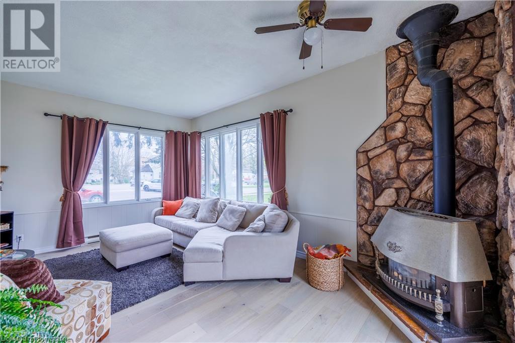 207 Market Street E, Port Dover, Ontario  N0A 1N0 - Photo 12 - 40686744