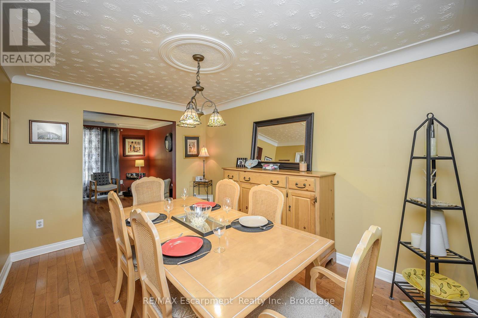 7102 Burbank Crescent, Niagara Falls (212 - Morrison), Ontario  L2J 4E7 - Photo 7 - X11903287