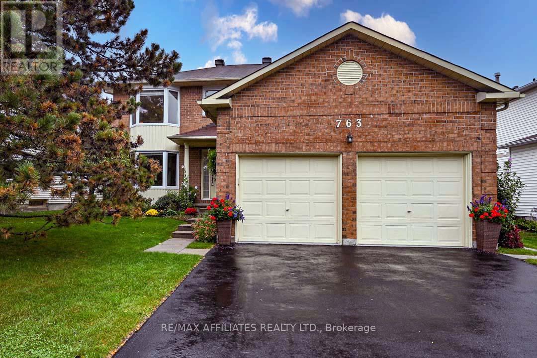 Property at 763 MONTCREST DRIVE image 1