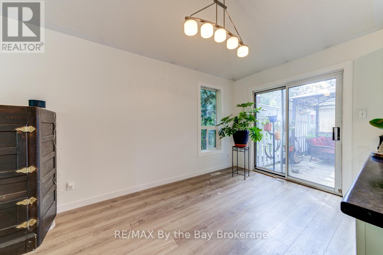 309 Balsam Street, Collingwood, Ontario  L9Y 5B9 - Photo 13 - S11903313