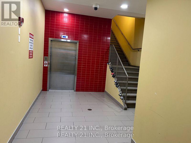 208 - 69 Lebovic Avenue, Toronto, Ontario  M1L 0H2 - Photo 3 - E11903315