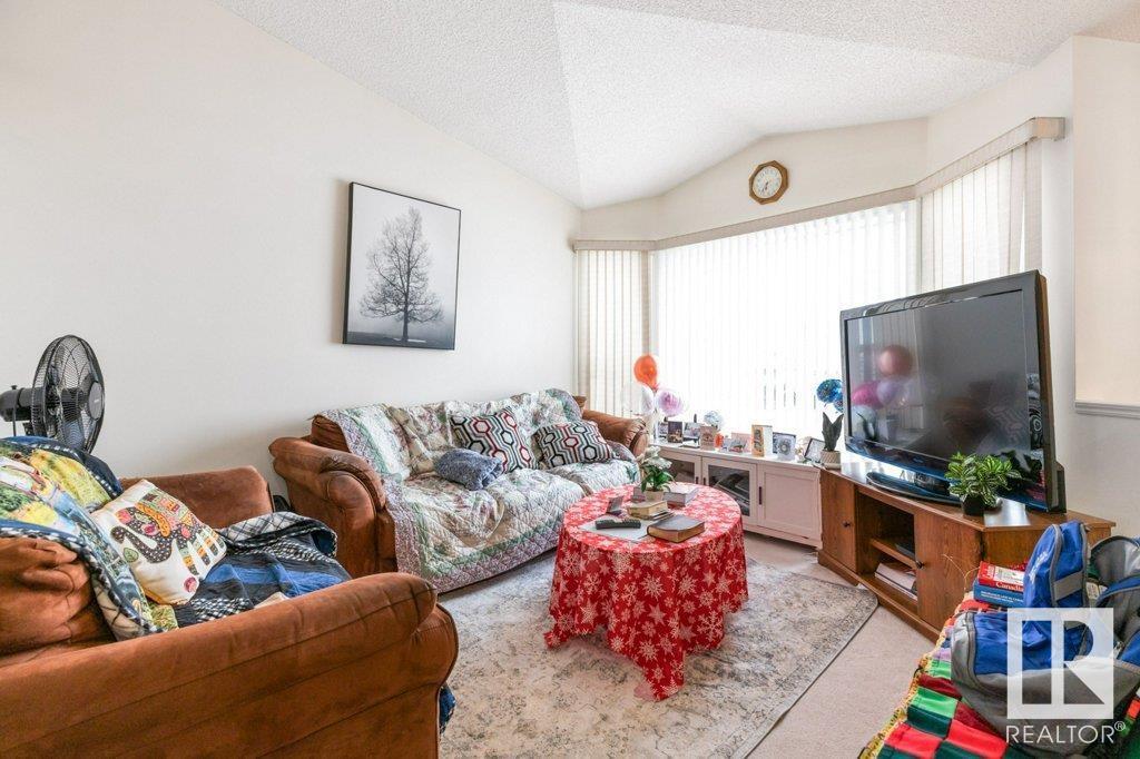 12928 137 St Nw, Edmonton, Alberta  T5L 5C5 - Photo 4 - E4416776