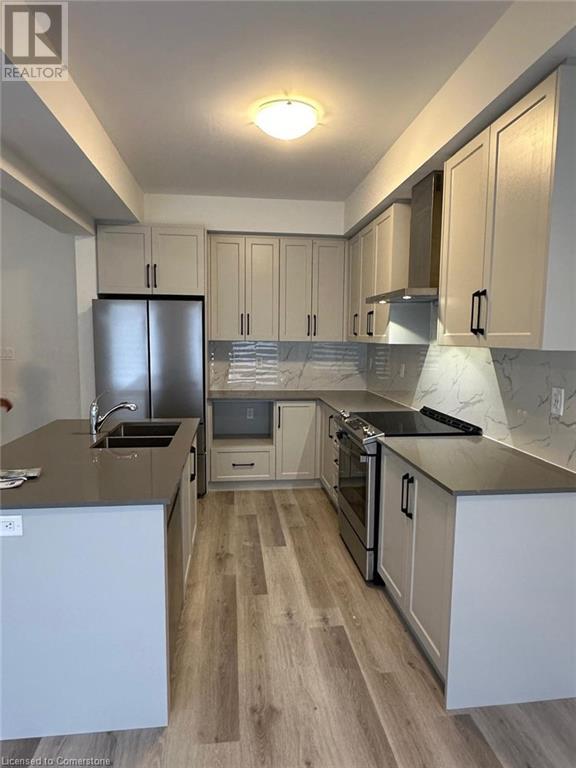 155 Equestrian Way Unit# 64, Cambridge, Ontario  N3D 0E8 - Photo 3 - 40686878