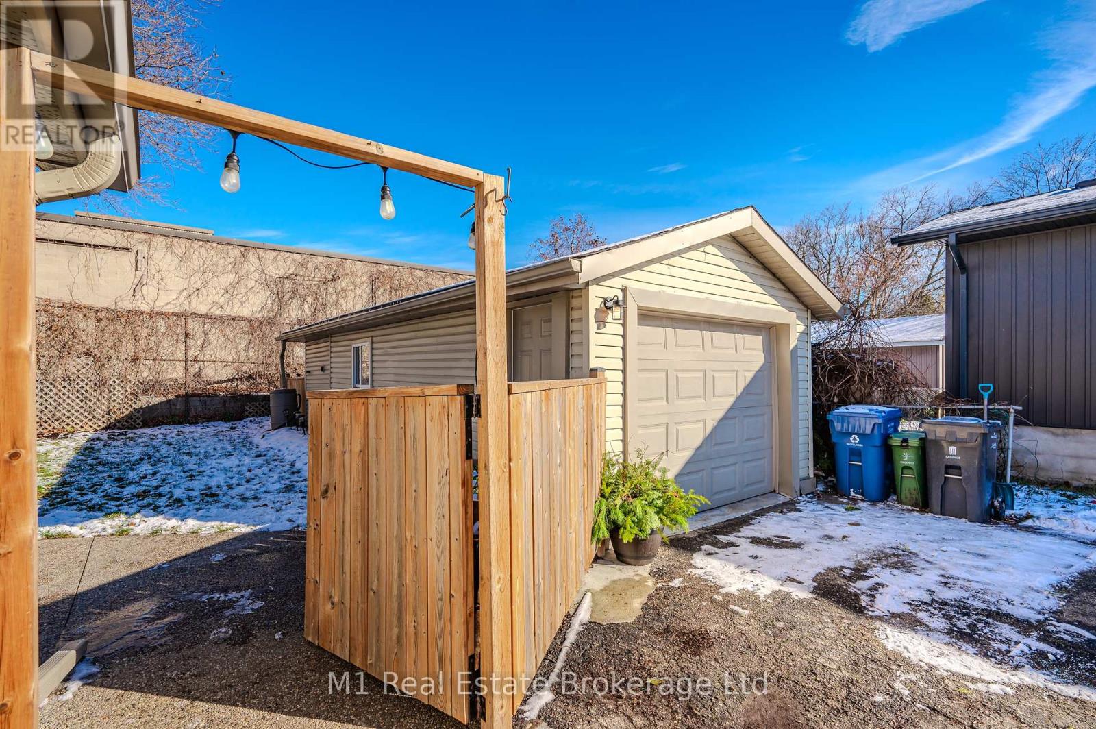 16 Hooper Street, Guelph, Ontario  N1E 5W5 - Photo 35 - X11881593