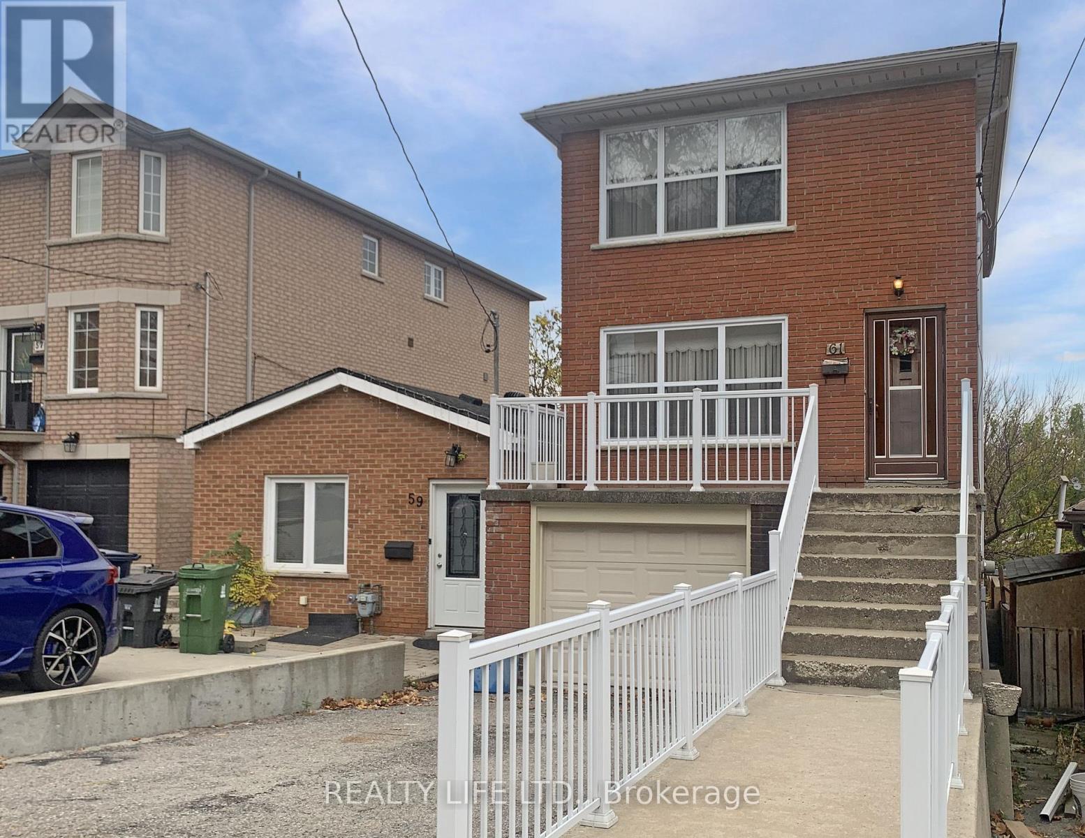 Property at 61 CAMERON AVENUE image 3