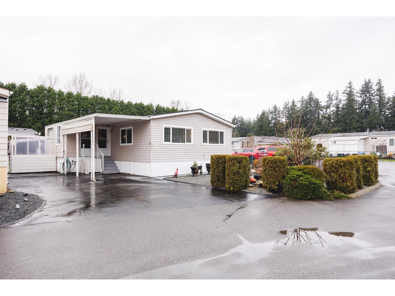 31 2270 196 Street, Langley, British Columbia  V2Z 1N6 - Photo 1 - R2951476