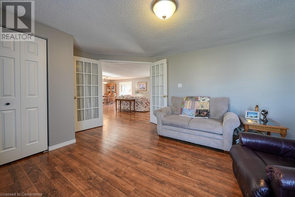 16 Garden Place, New Hamburg, Ontario  N3A 2E6 - Photo 23 - 40686910