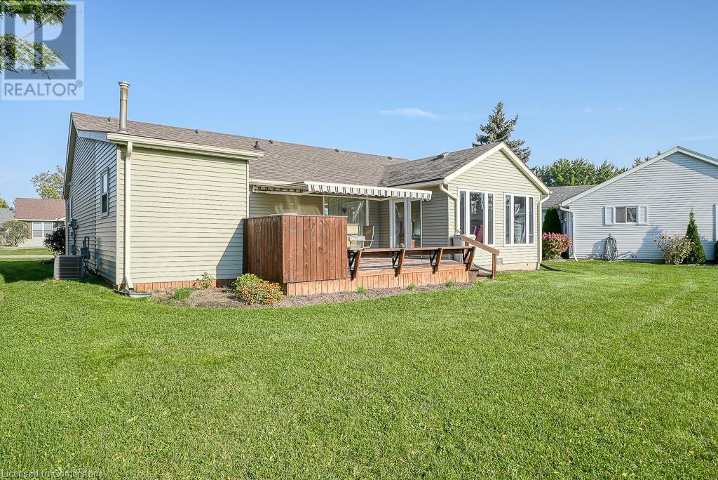 16 Garden Place, New Hamburg, Ontario  N3A 2E6 - Photo 4 - 40686910