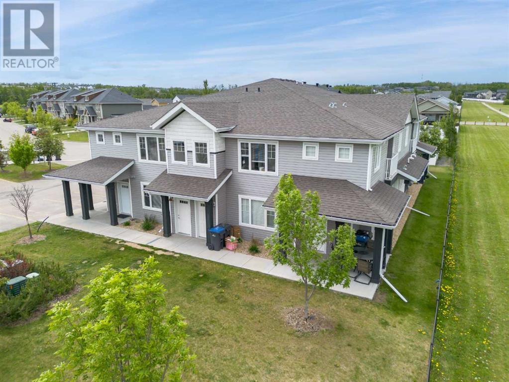 200, 44 Reid Court, Sylvan Lake, Alberta