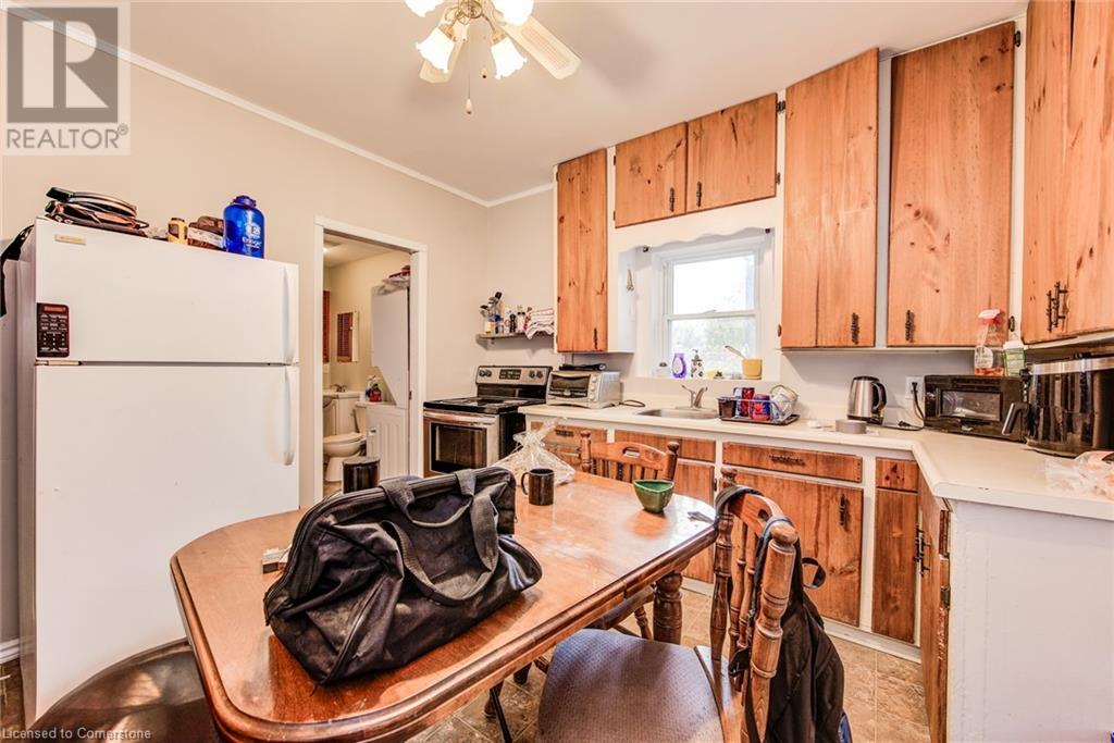 228 Nile Street, Stratford, Ontario  N5A 4E9 - Photo 29 - 40671611