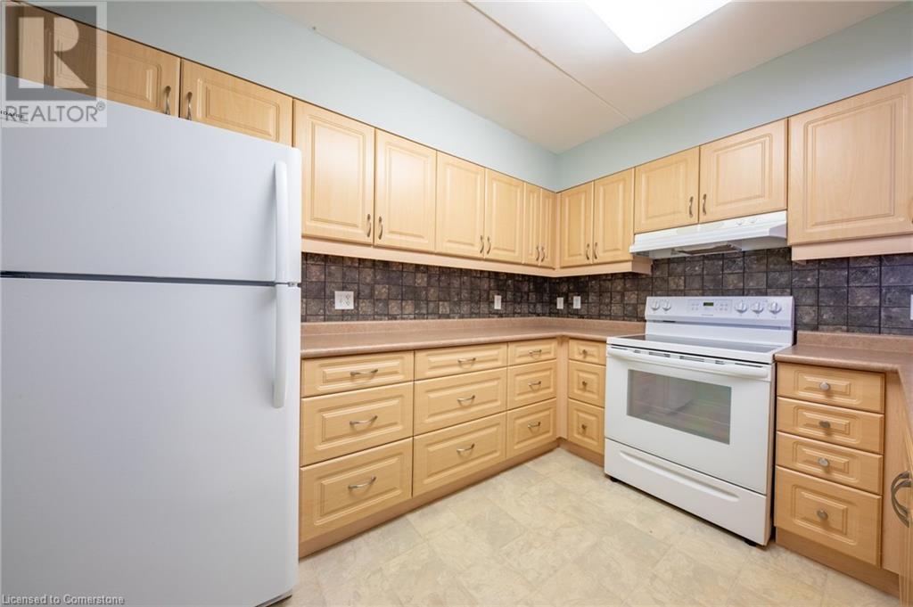 333 Lafontaine Road W Unit# 208, Tiny, Ontario  L9M 0H1 - Photo 7 - 40686261