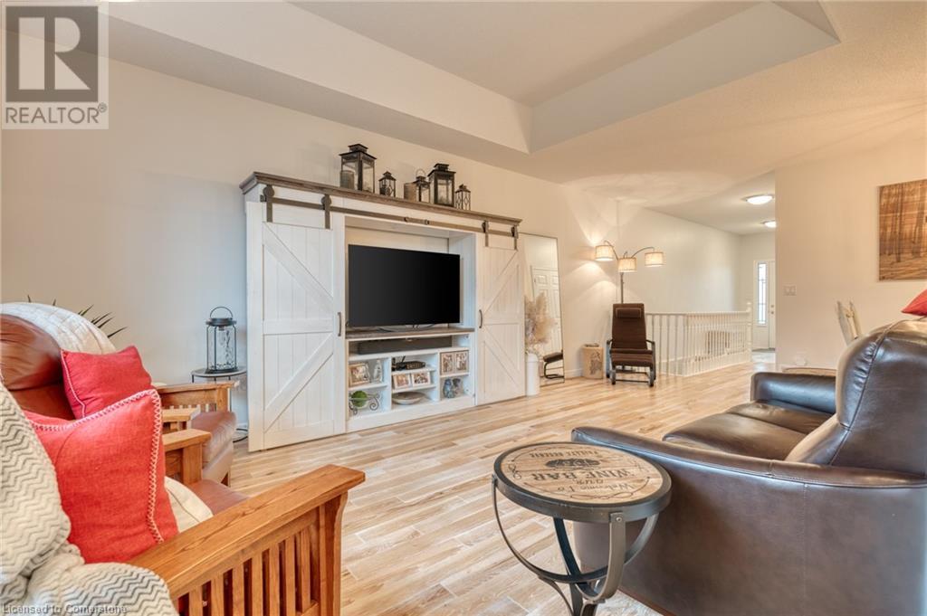 5 Twentyplace BoulevardMount Hope, Ontario  L0R 1W0 - Photo 9 - 40686906