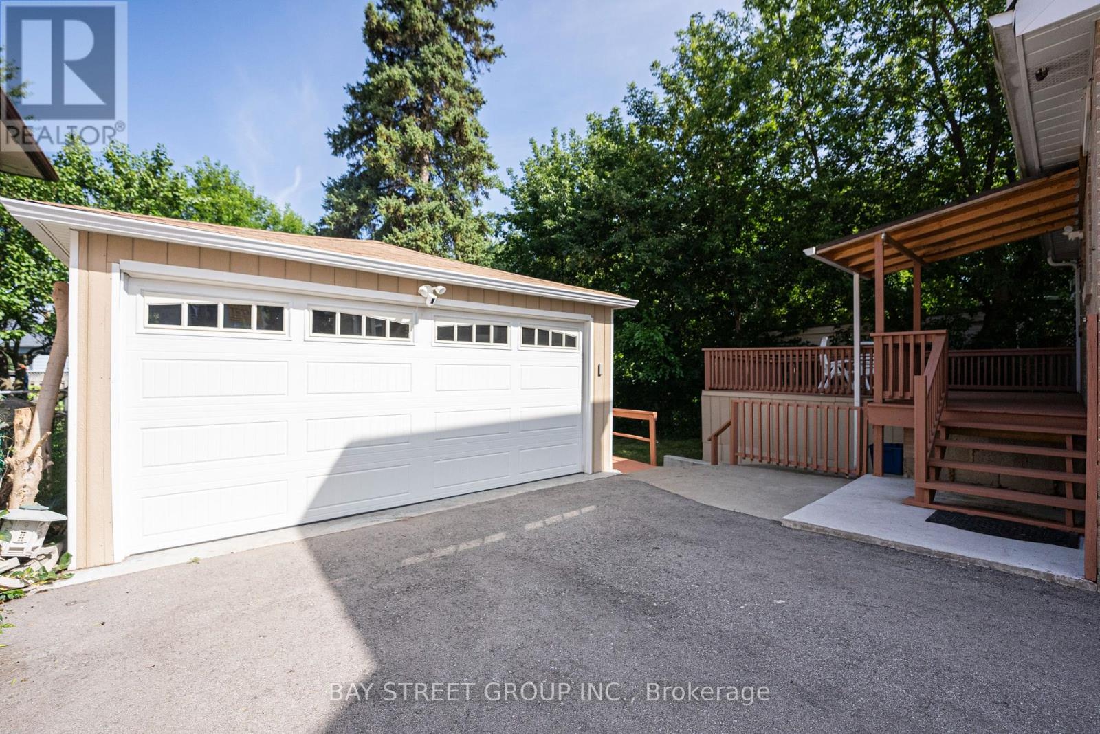 Property at 52 GLEN CAMERON ROAD image 2