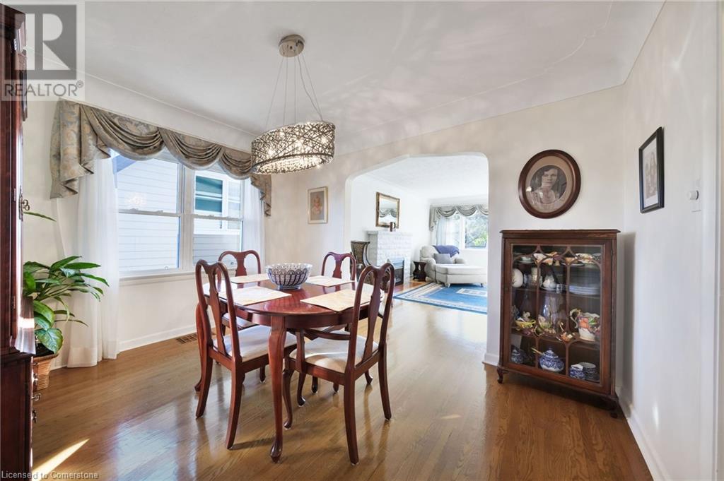 7 Underhill AvenueDundas, Ontario  L9H 1S2 - Photo 18 - 40677106