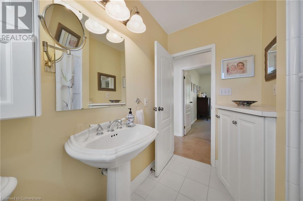 7 Underhill AvenueDundas, Ontario  L9H 1S2 - Photo 9 - 40677106