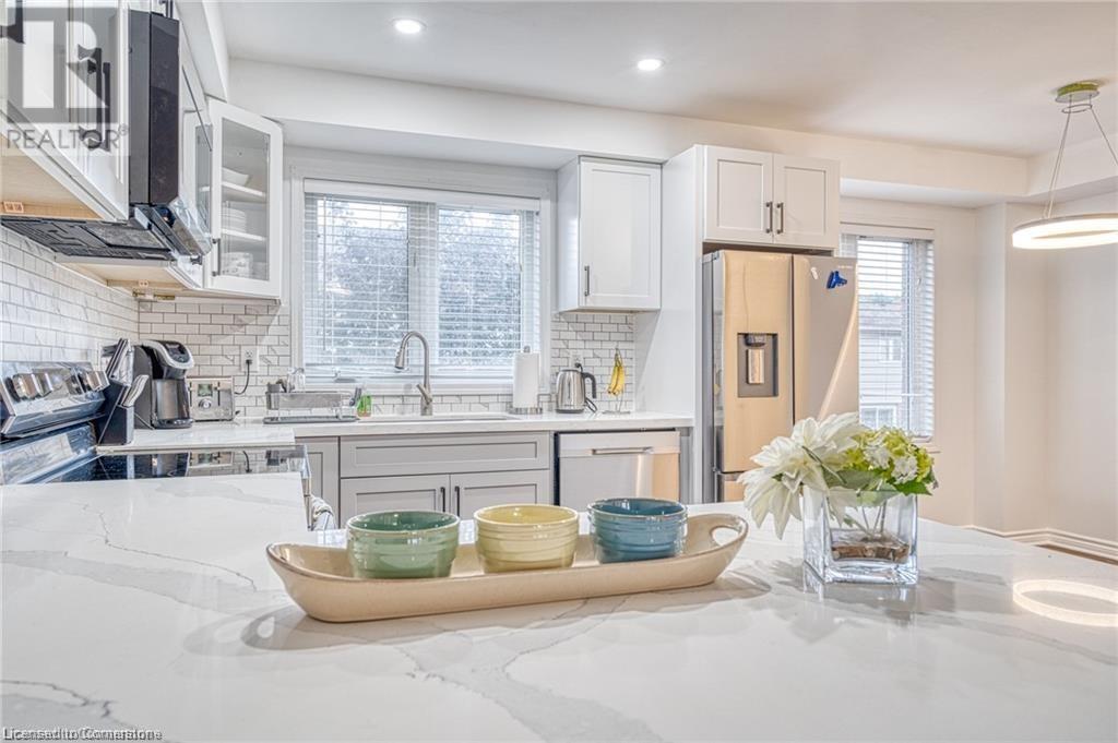 7 Sirente Drive Unit# 63Hamilton, Ontario  L9L 7H3 - Photo 8 - 40678792