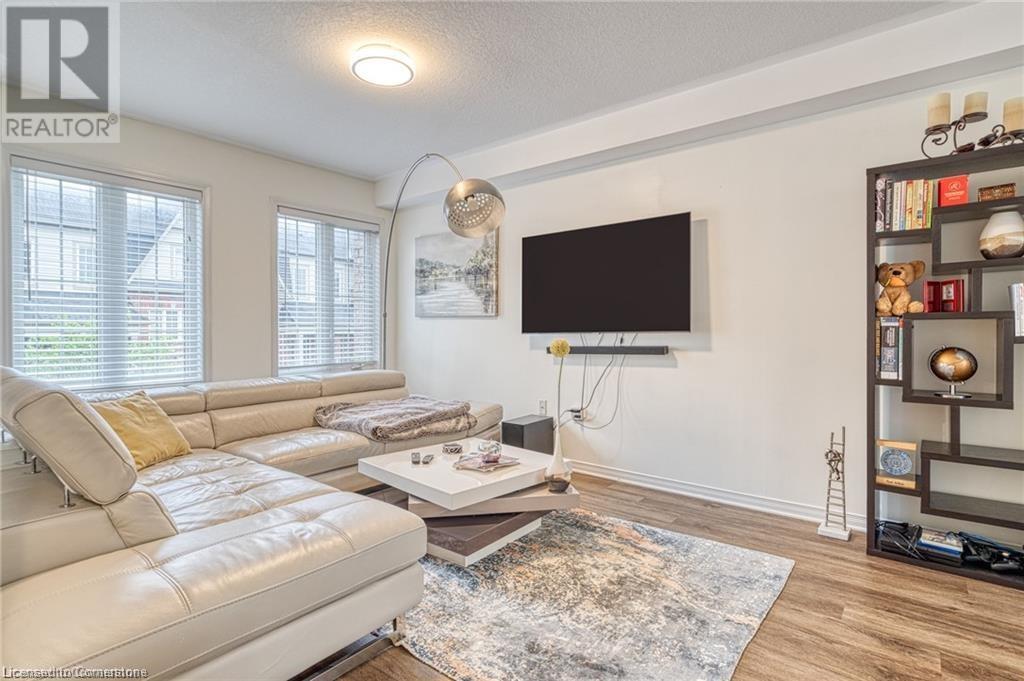 7 Sirente Drive Unit# 63Hamilton, Ontario  L9L 7H3 - Photo 5 - 40678792