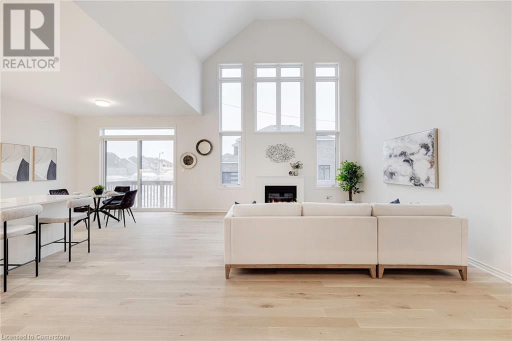 44 Magnolia Avenue, Colgan, Ontario  L0G 1W0 - Photo 2 - 40686722