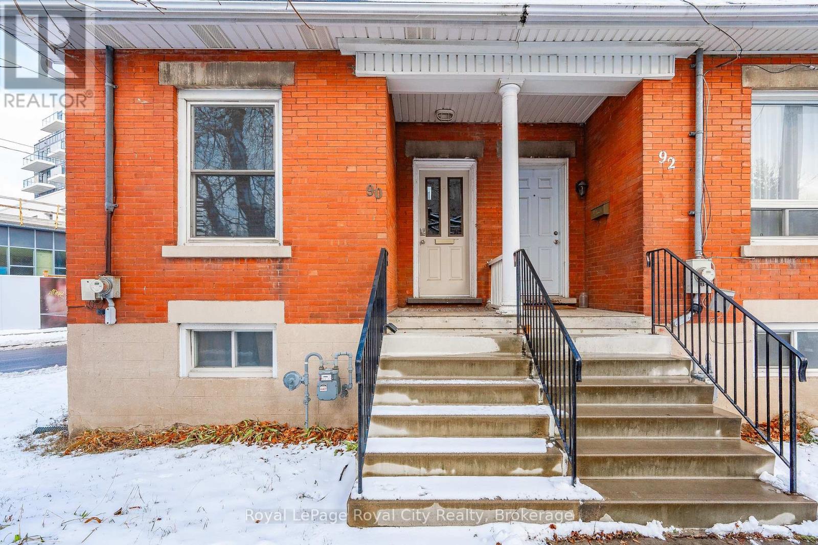 90 Neeve Street, Guelph, Ontario  N1E 5S1 - Photo 3 - X11903659