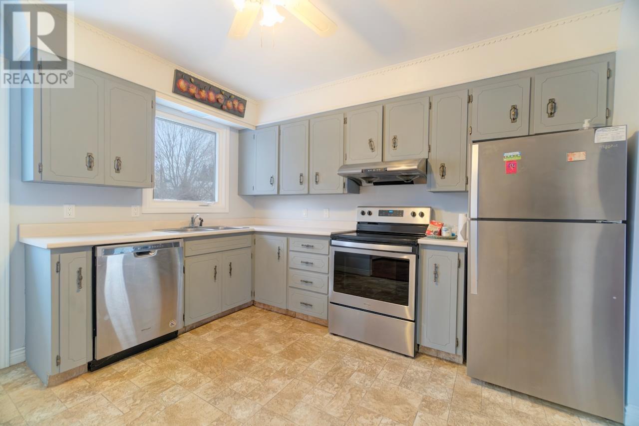 Property at 37 CHELSEY Circle image 5