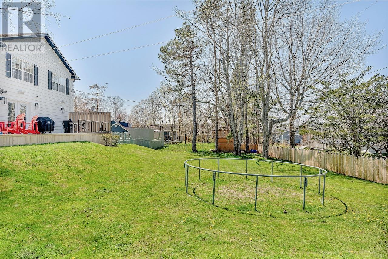 Property at 85 PRINCE CHARLES Drive image 3