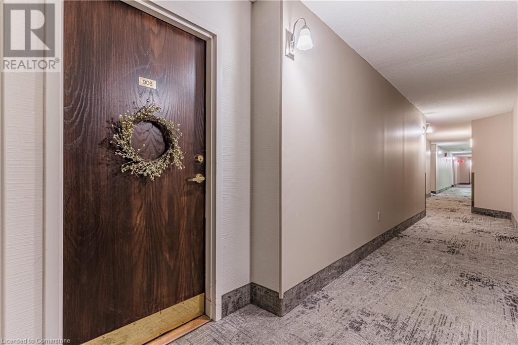 3227 King Street E Unit# 908, Kitchener, Ontario  N2A 3Z9 - Photo 2 - 40686709