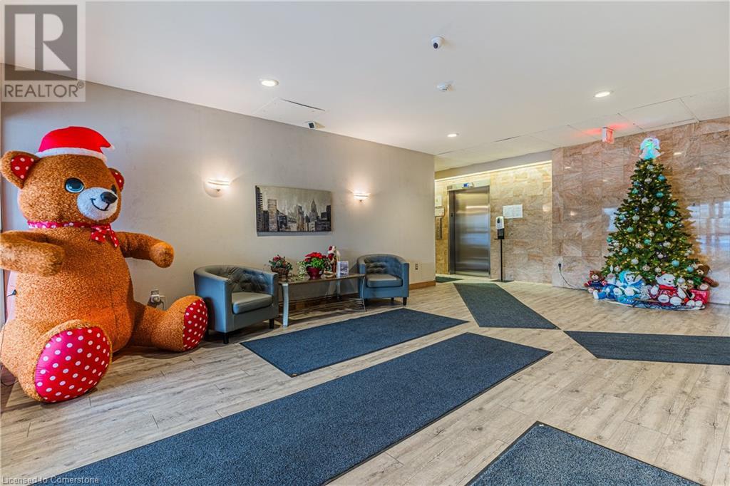 3227 King Street E Unit# 908, Kitchener, Ontario  N2A 3Z9 - Photo 39 - 40686709