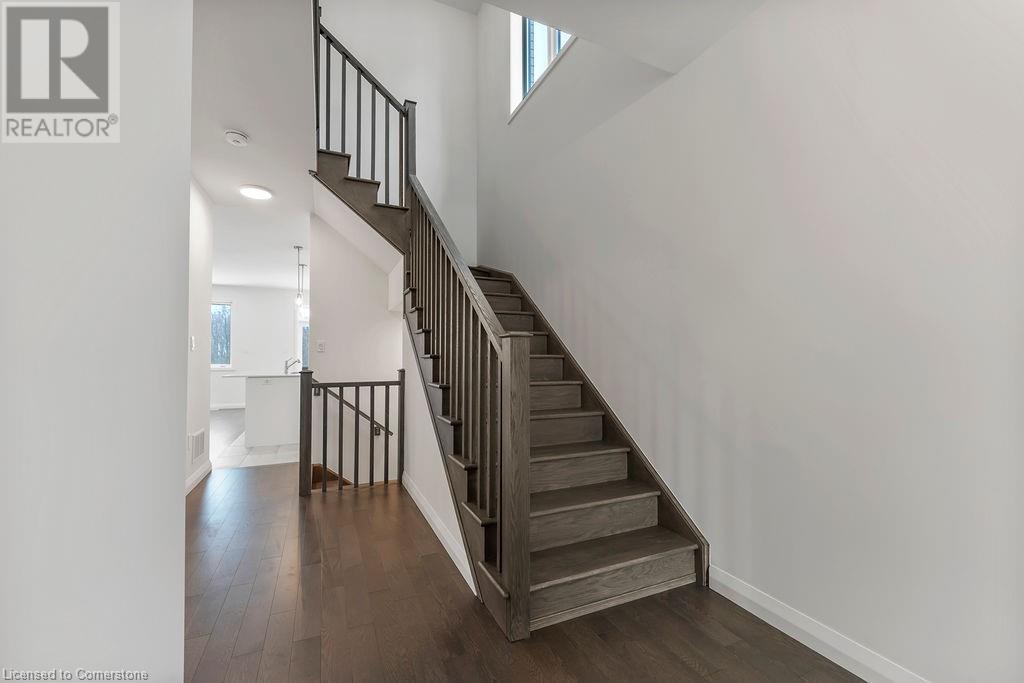 199 Alessio Drive, Hamilton, Ontario  L9B 0K4 - Photo 6 - 40686690