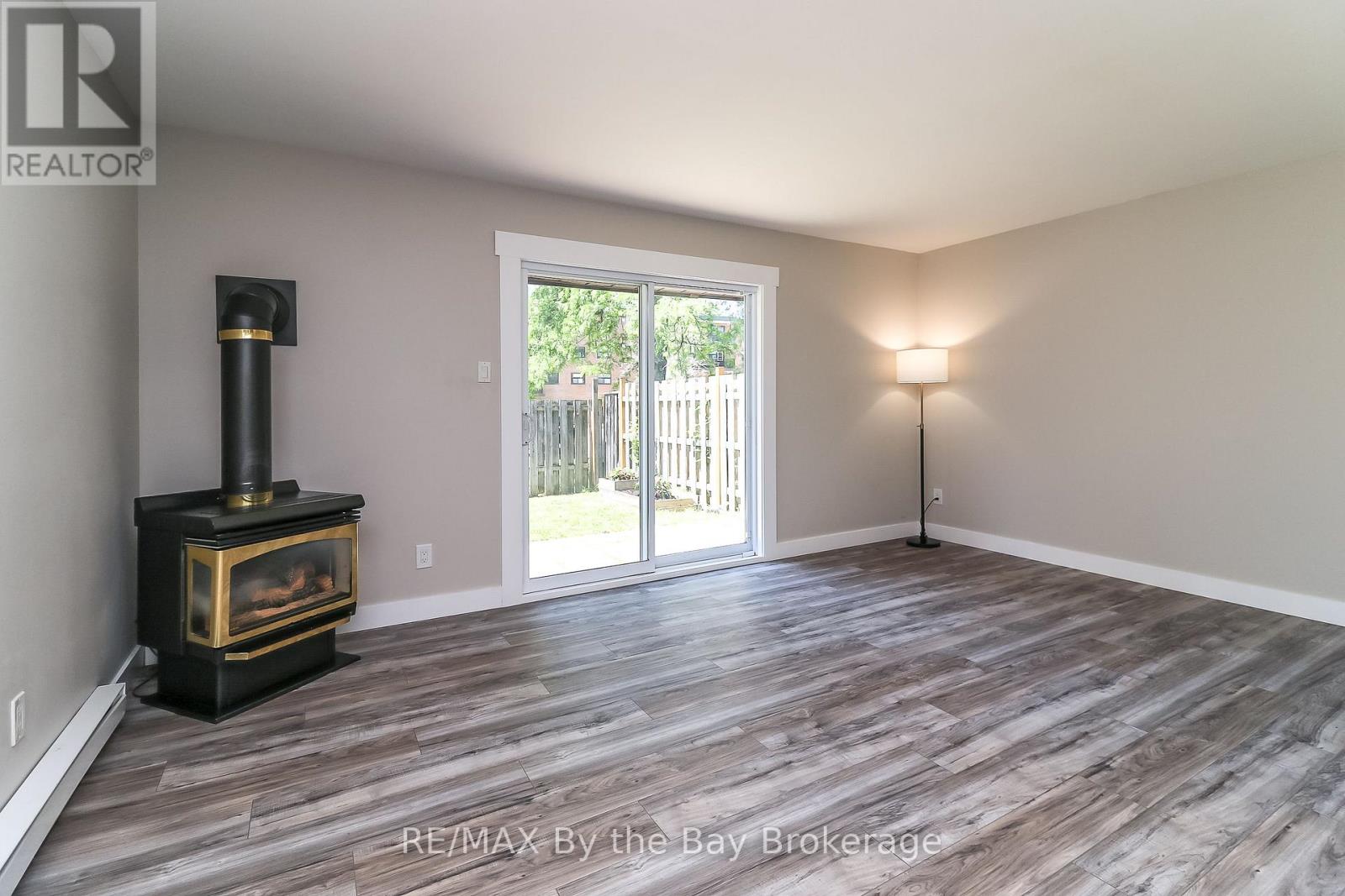 602 Tenth Street, Collingwood, Ontario  L9Y 4C1 - Photo 18 - S11903689