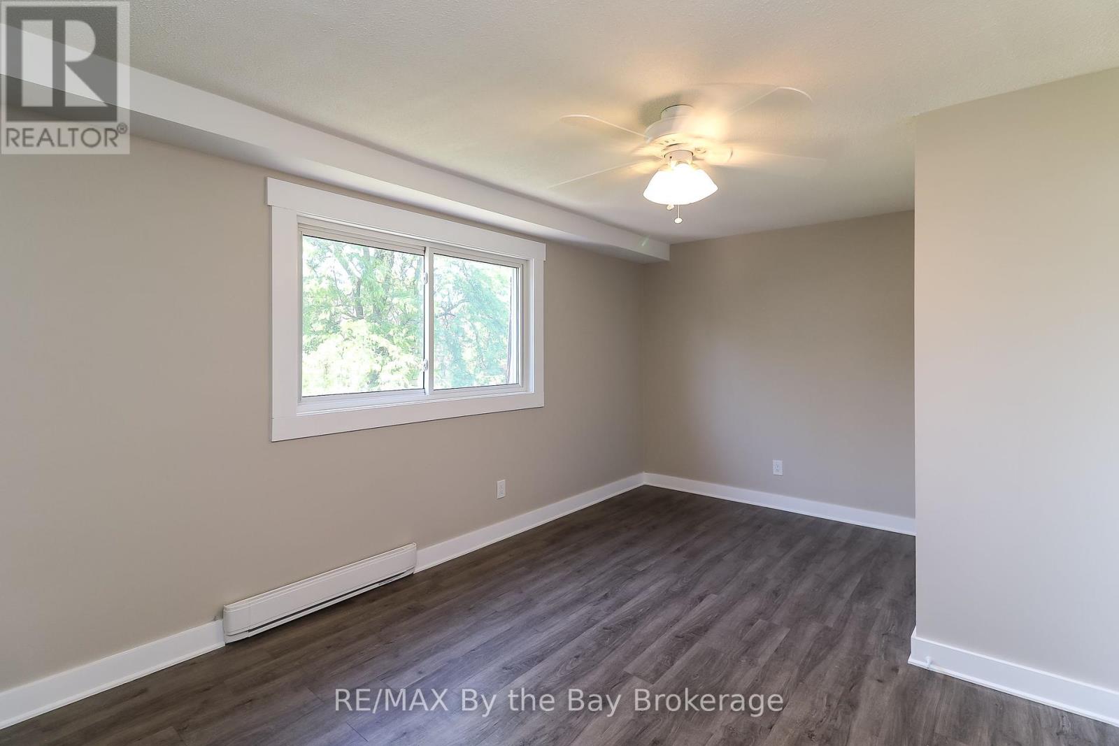 602 Tenth Street, Collingwood, Ontario  L9Y 4C1 - Photo 28 - S11903689