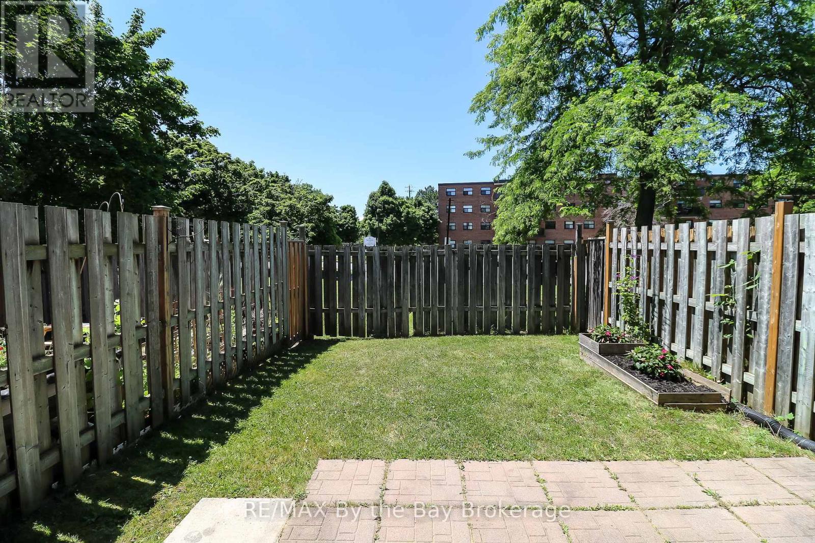 602 Tenth Street, Collingwood, Ontario  L9Y 4C1 - Photo 7 - S11903689