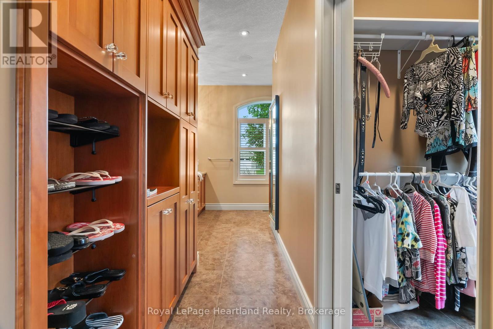 221 John Street, Minto, Ontario  N0G 1Z0 - Photo 19 - X11903692