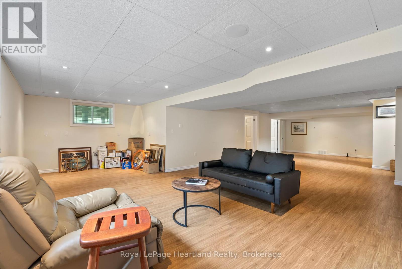 221 John Street, Minto, Ontario  N0G 1Z0 - Photo 32 - X11903692