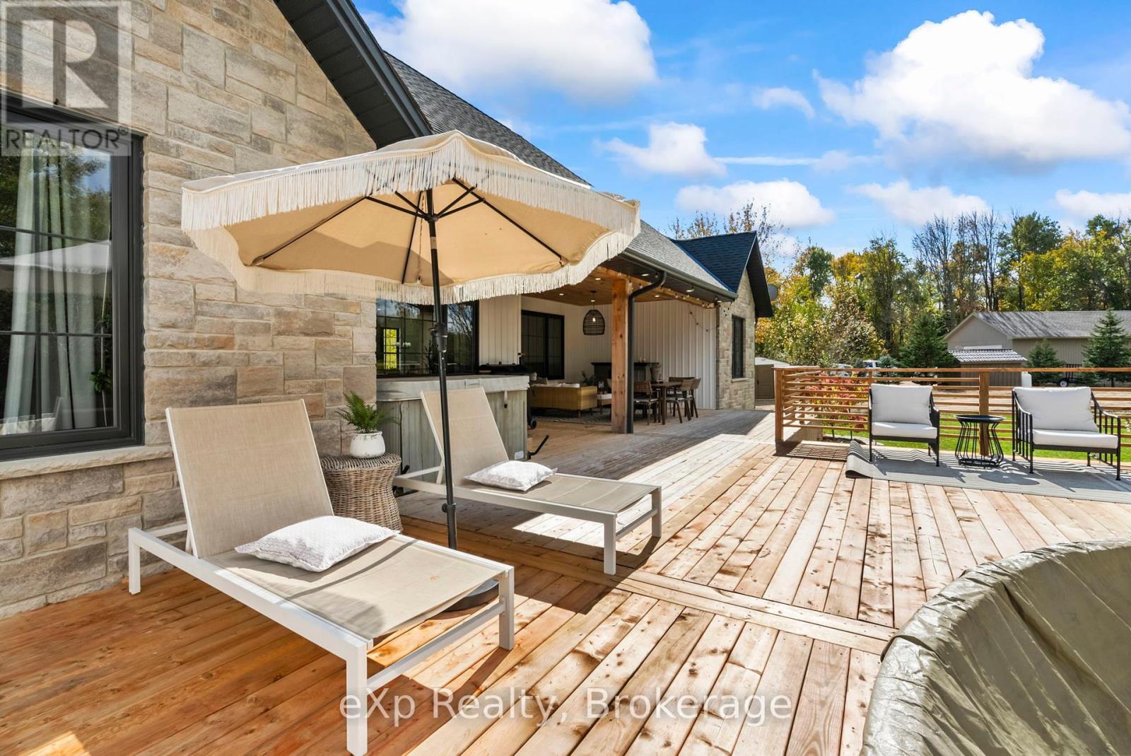 63 Regency Drive, Minto, Ontario  N0G 1M0 - Photo 37 - X11903695