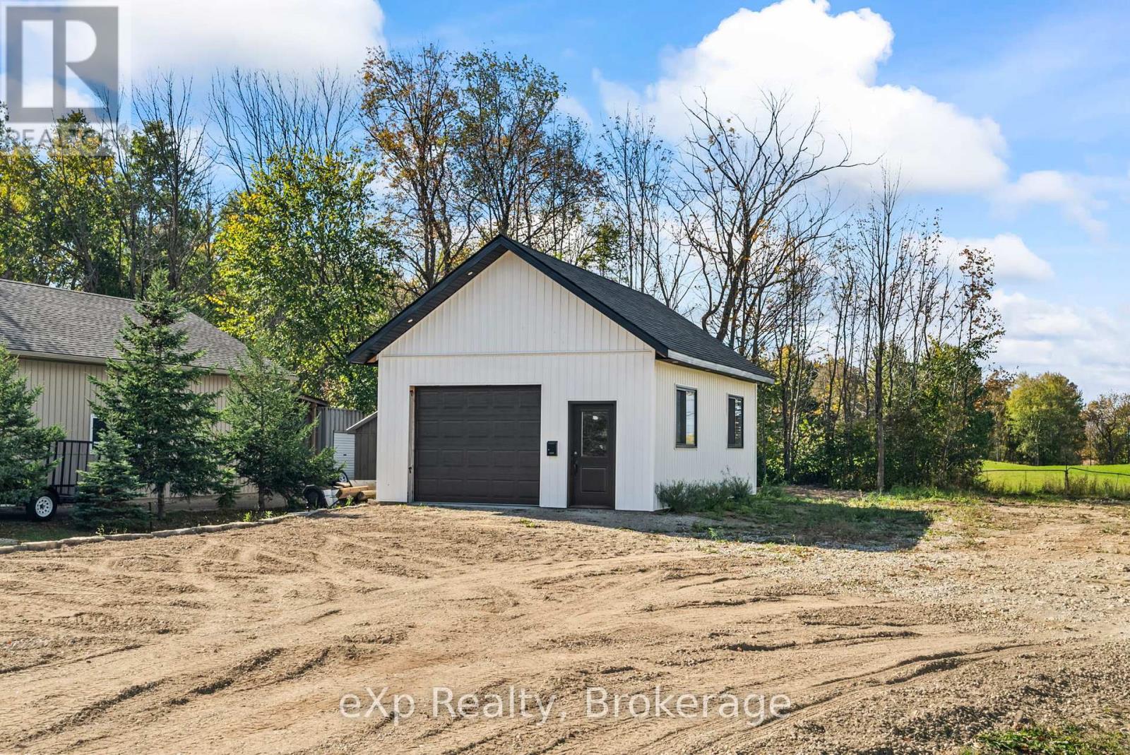 63 Regency Drive, Minto, Ontario  N0G 1M0 - Photo 40 - X11903695