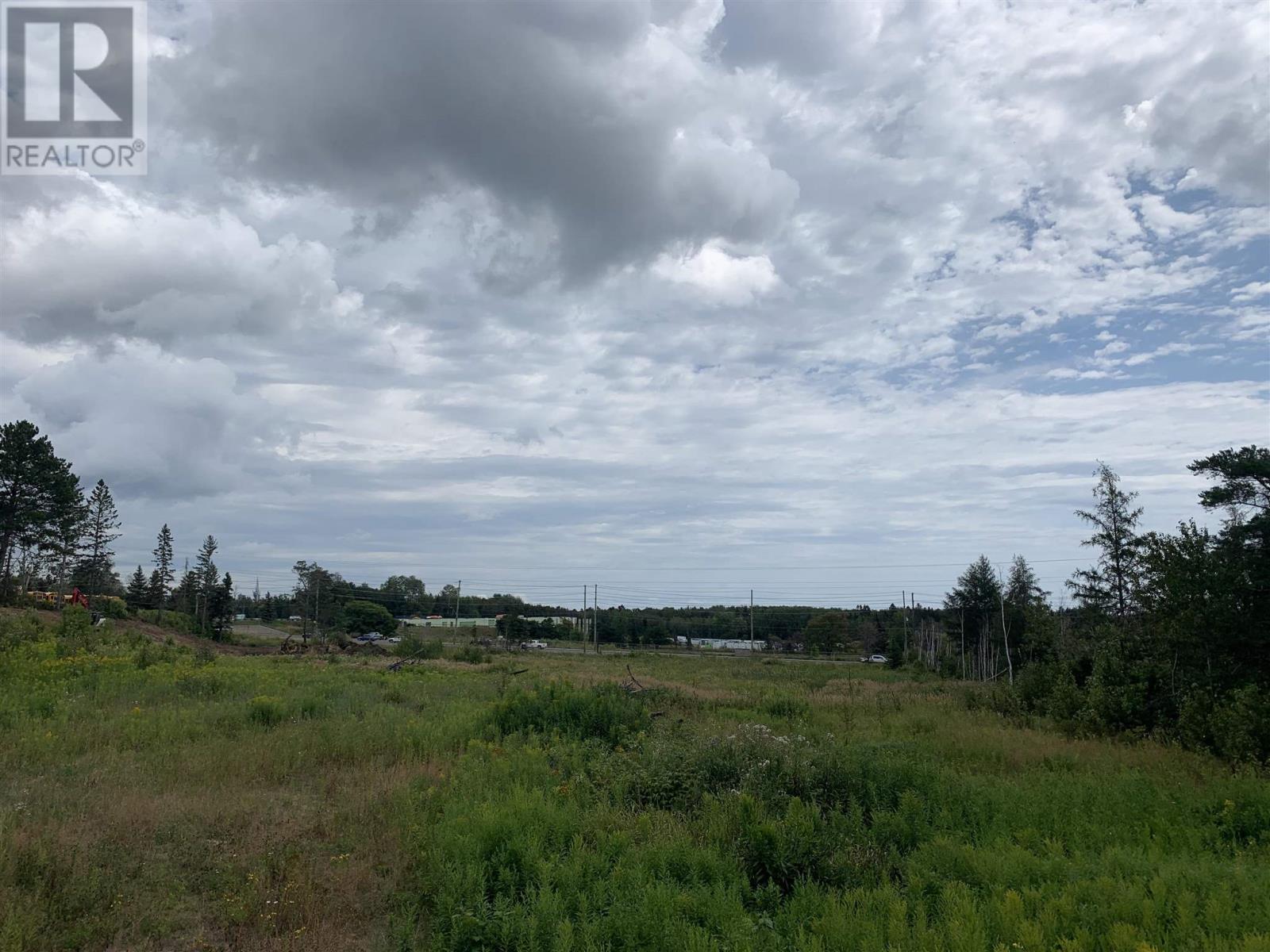 224 Burwood Road, Thunder Bay, Ontario  P7B 7A3 - Photo 2 - TB242508