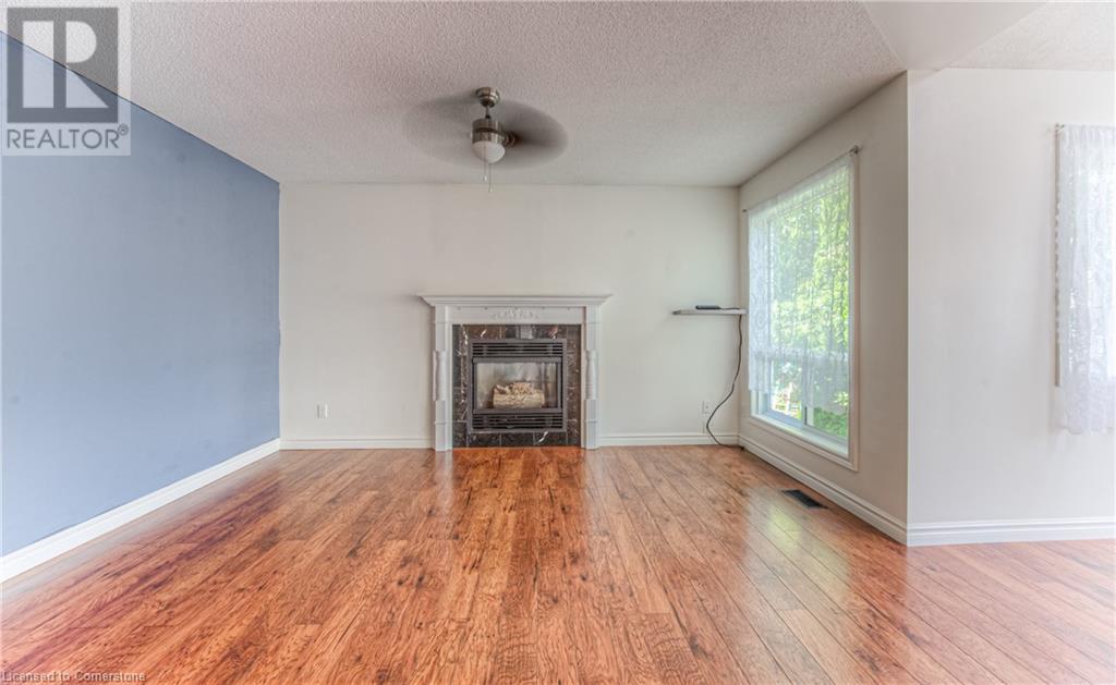 526 Westfield Drive, Waterloo, Ontario  N2T 2E1 - Photo 4 - 40686911