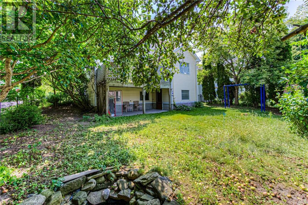 526 Westfield Drive, Waterloo, Ontario  N2T 2E1 - Photo 41 - 40686911