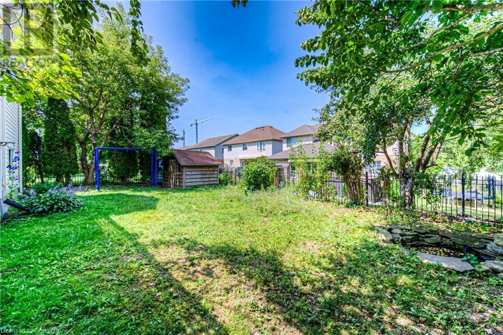 526 Westfield Drive, Waterloo, Ontario  N2T 2E1 - Photo 42 - 40686911