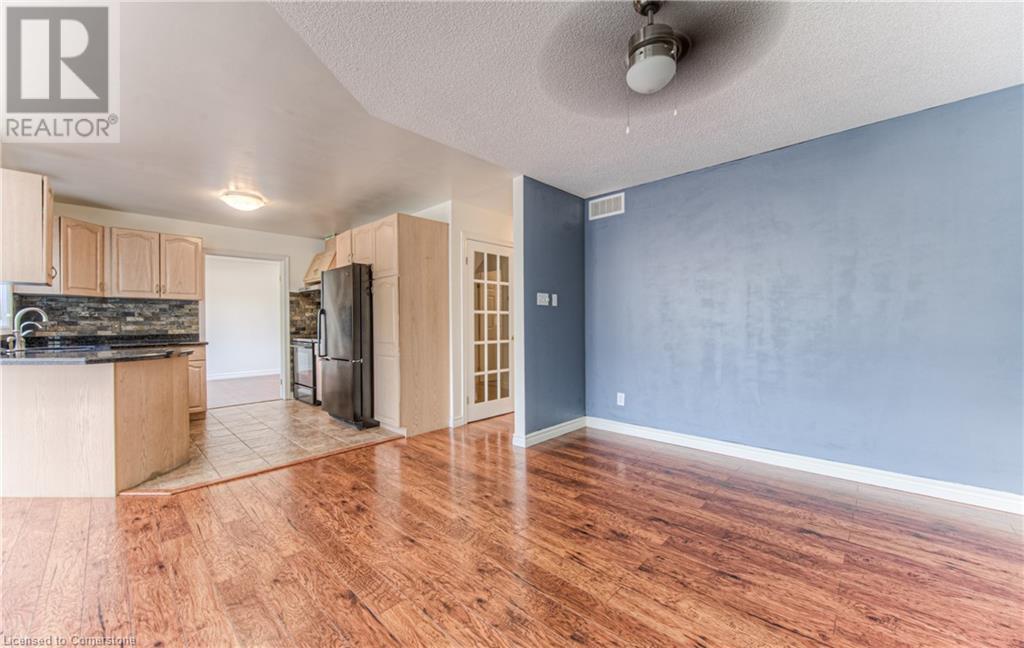 526 Westfield Drive, Waterloo, Ontario  N2T 2E1 - Photo 6 - 40686911